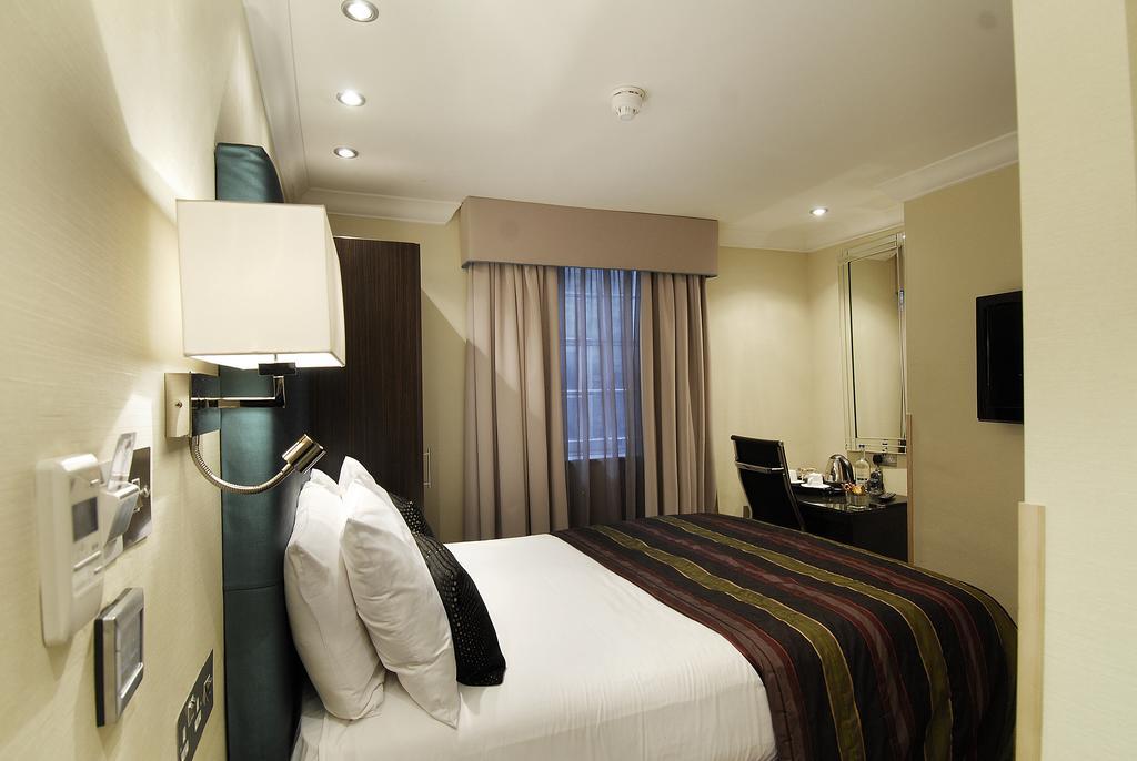 ロンドン パーク アベニュー ベルグラビア Bed & Breakfast エクステリア 写真