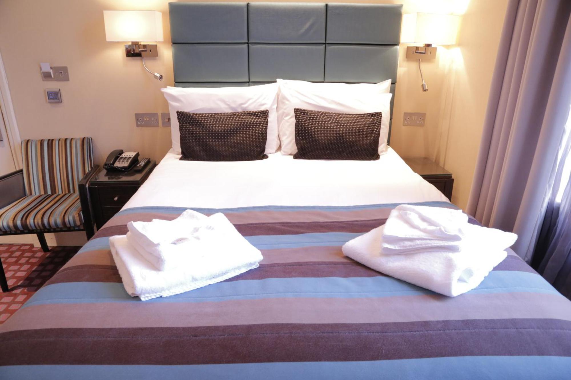 ロンドン パーク アベニュー ベルグラビア Bed & Breakfast エクステリア 写真