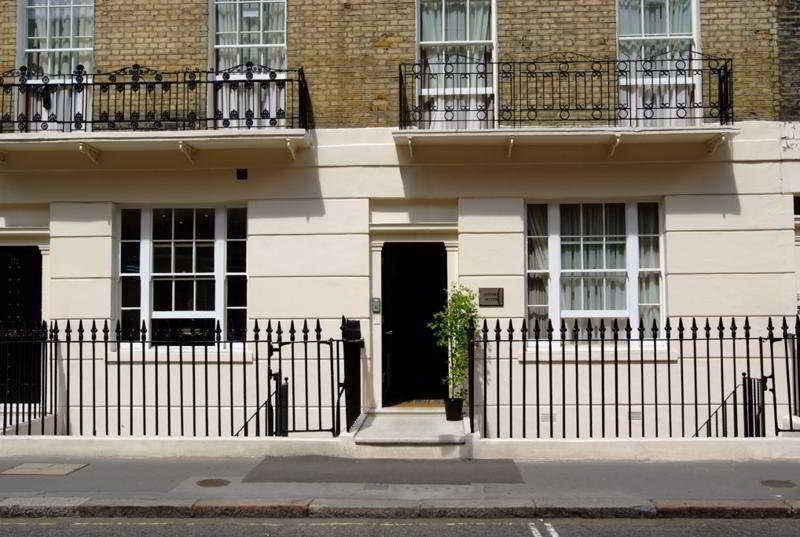 ロンドン パーク アベニュー ベルグラビア Bed & Breakfast エクステリア 写真