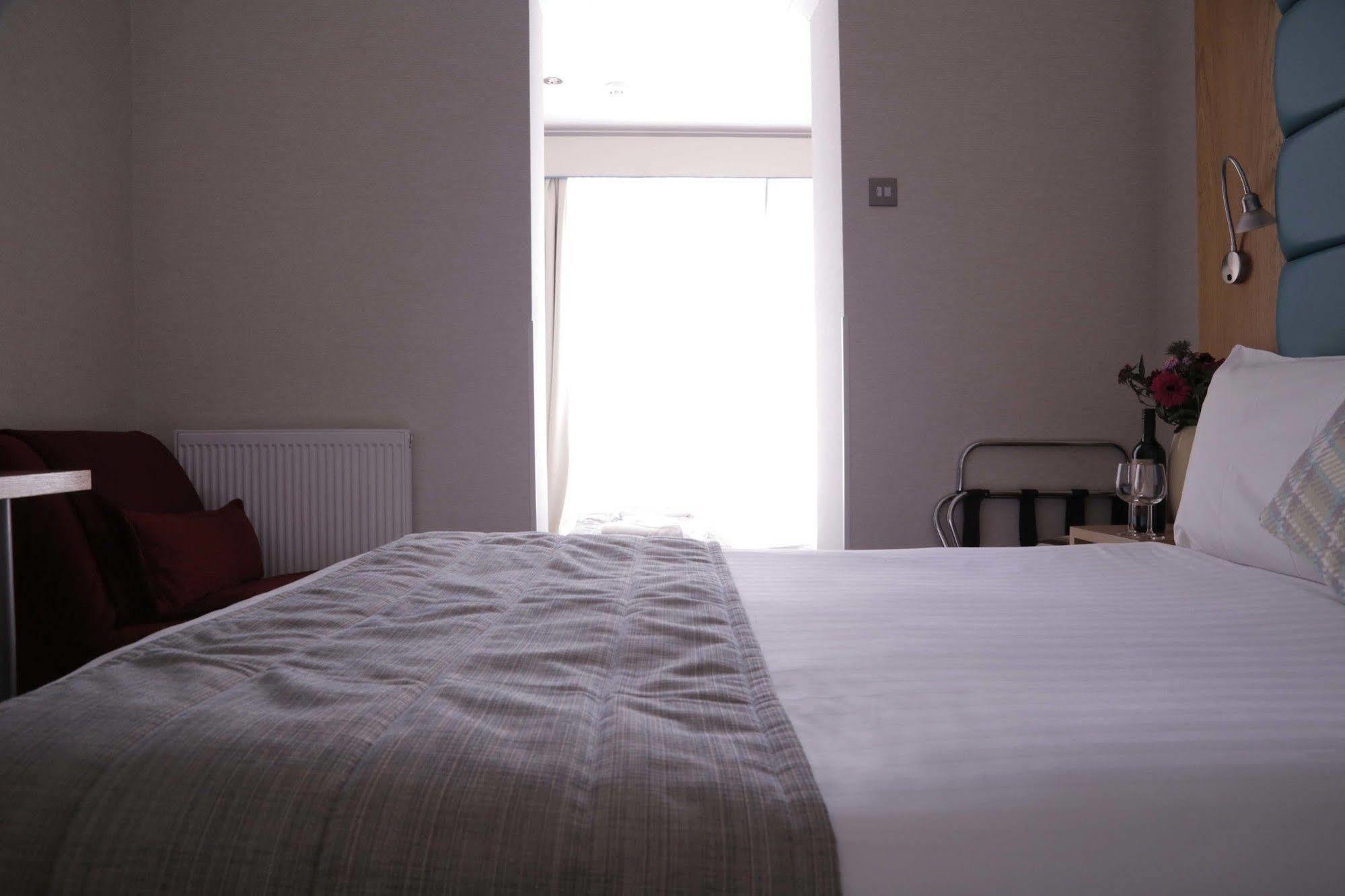 ロンドン パーク アベニュー ベルグラビア Bed & Breakfast エクステリア 写真